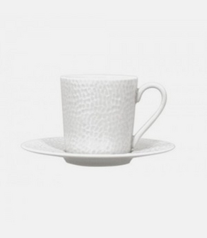 Tasse et sous tasse à café martelé