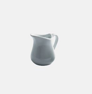 POT LAIT 18 Pot à lait porcelaine 20 cl